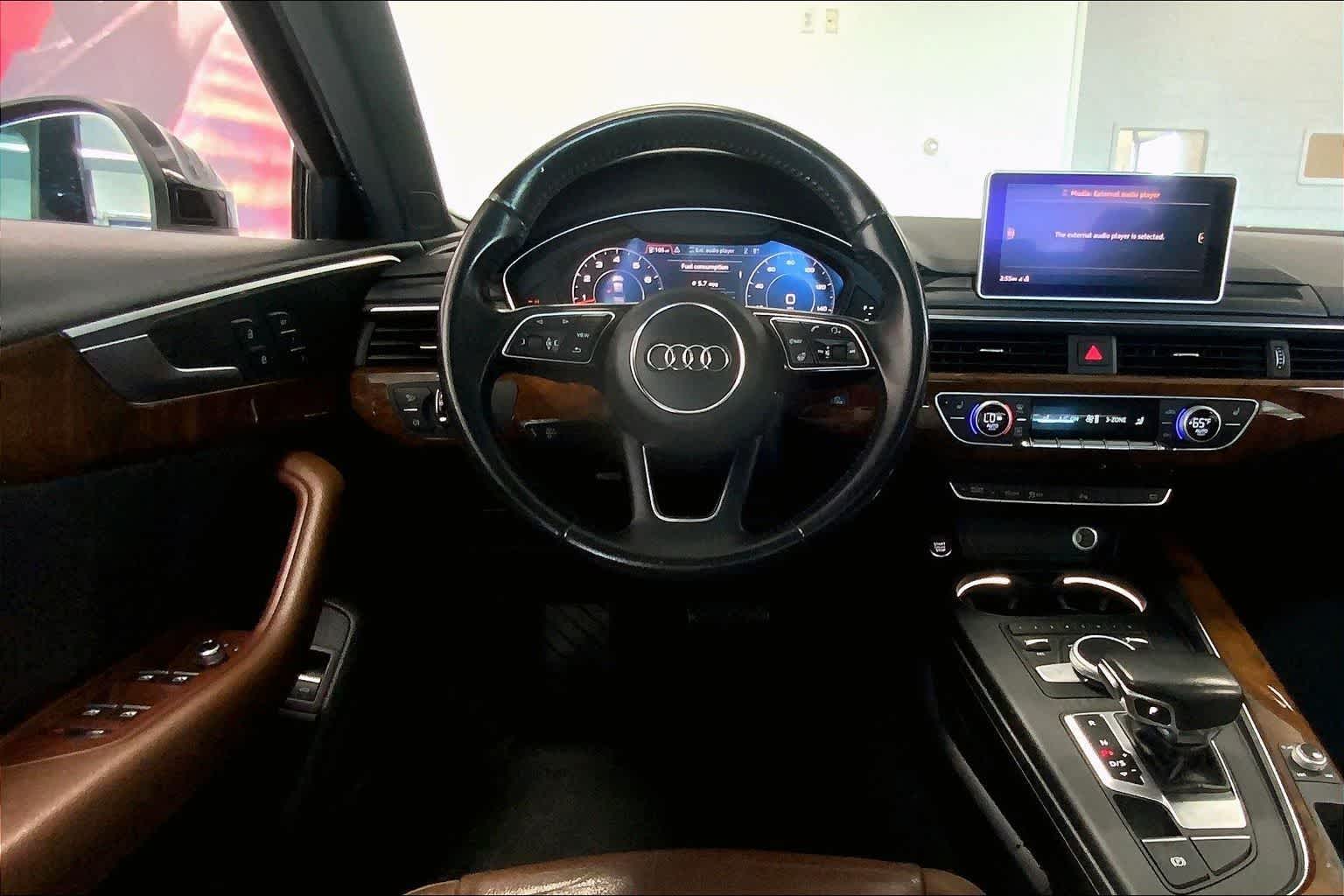 Thumbnail: 2017 Audi A4 - 12