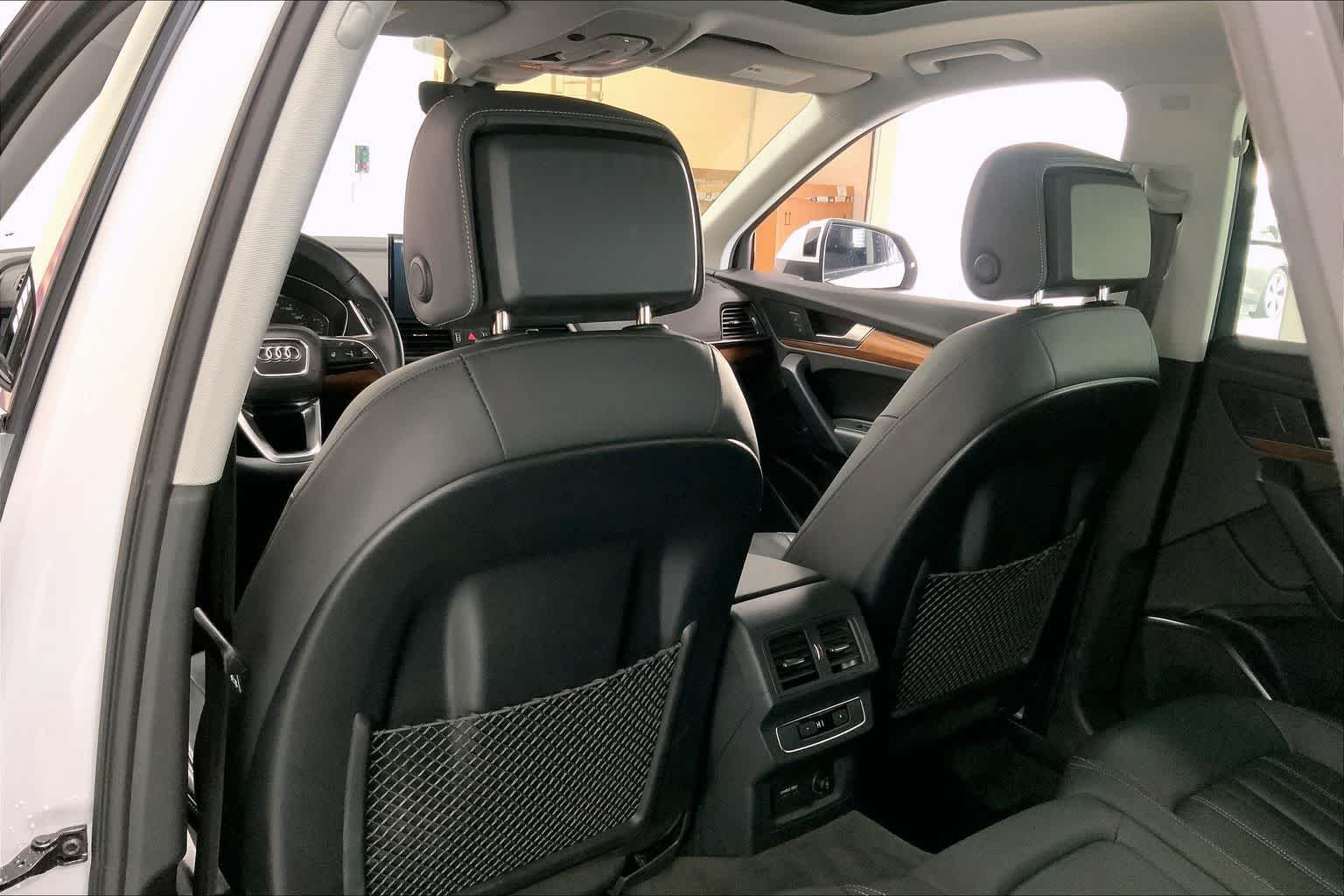 Thumbnail: 2023 Audi Q5 - 11