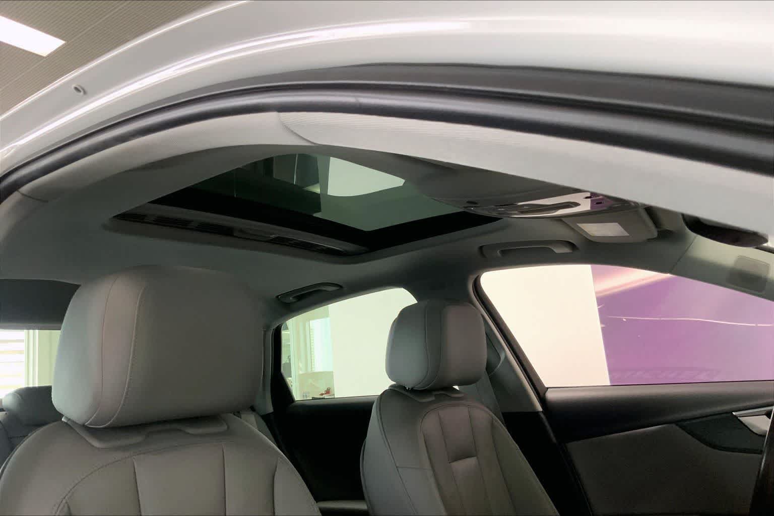 Thumbnail: 2017 Audi A4 - 28