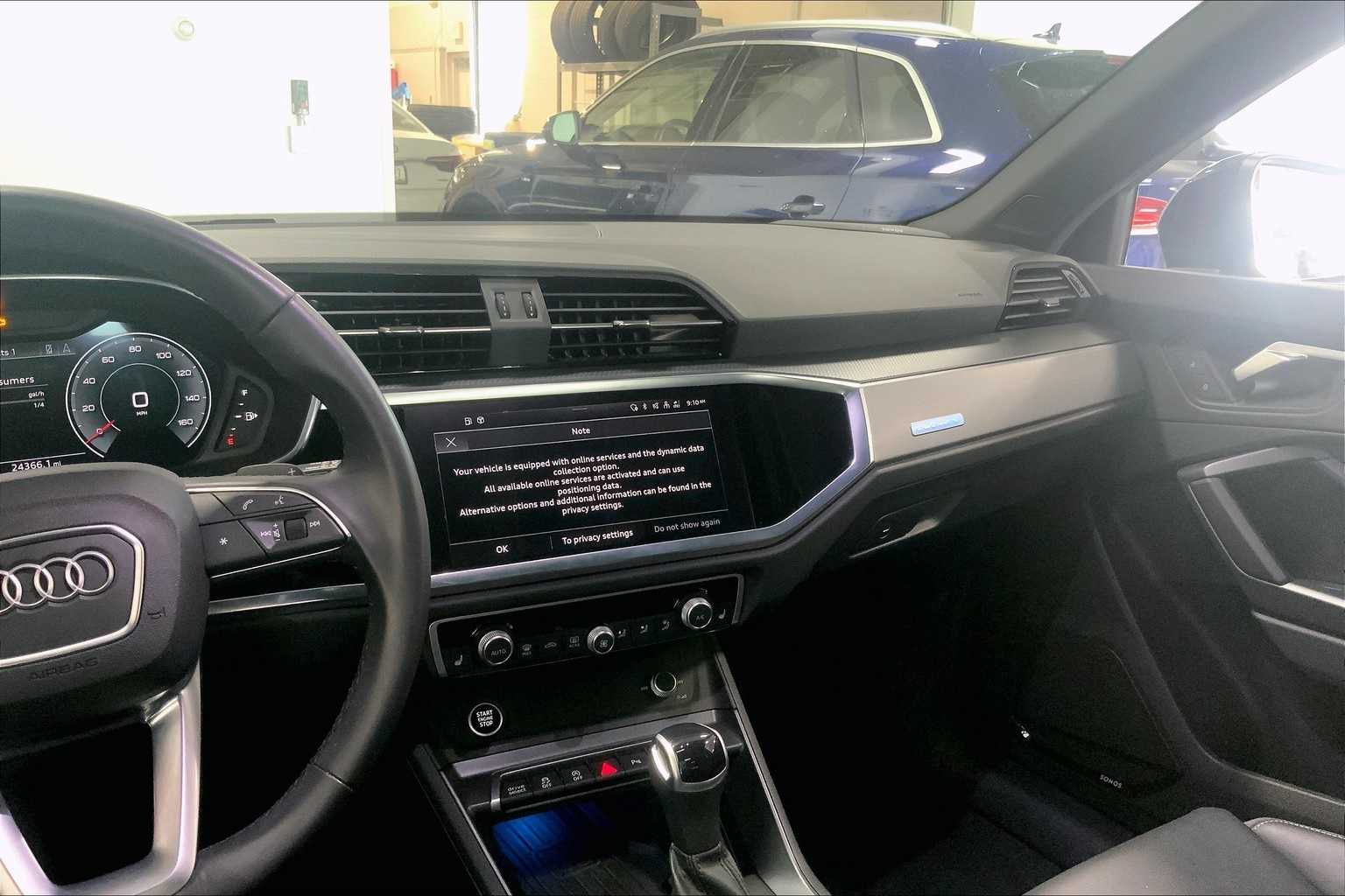 Thumbnail: 2023 Audi Q3 - 14