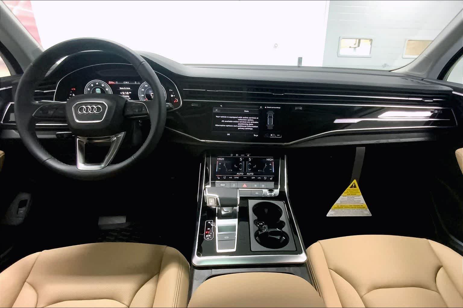 Thumbnail: 2026 Audi Q7 - 10