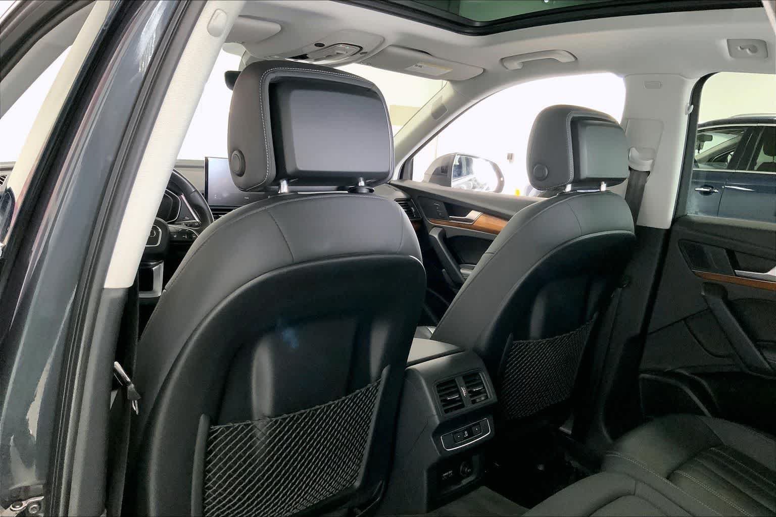 Thumbnail: 2021 Audi Q5 - 10