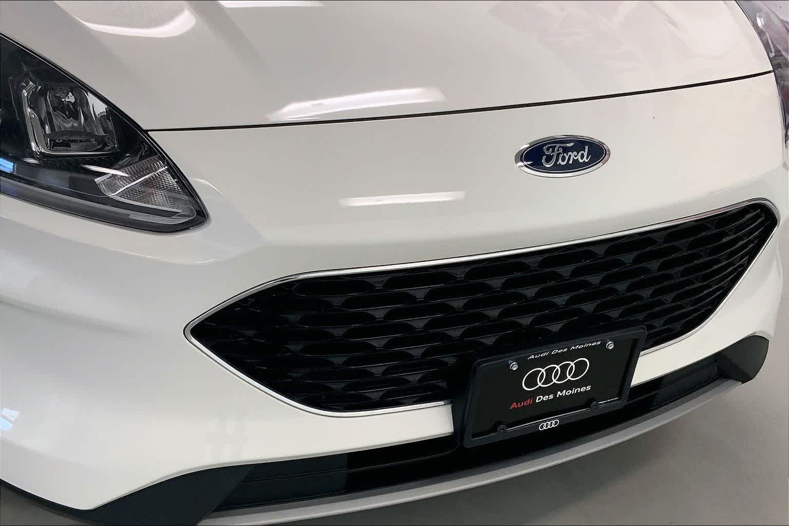 Thumbnail: 2020 Ford Escape - 29