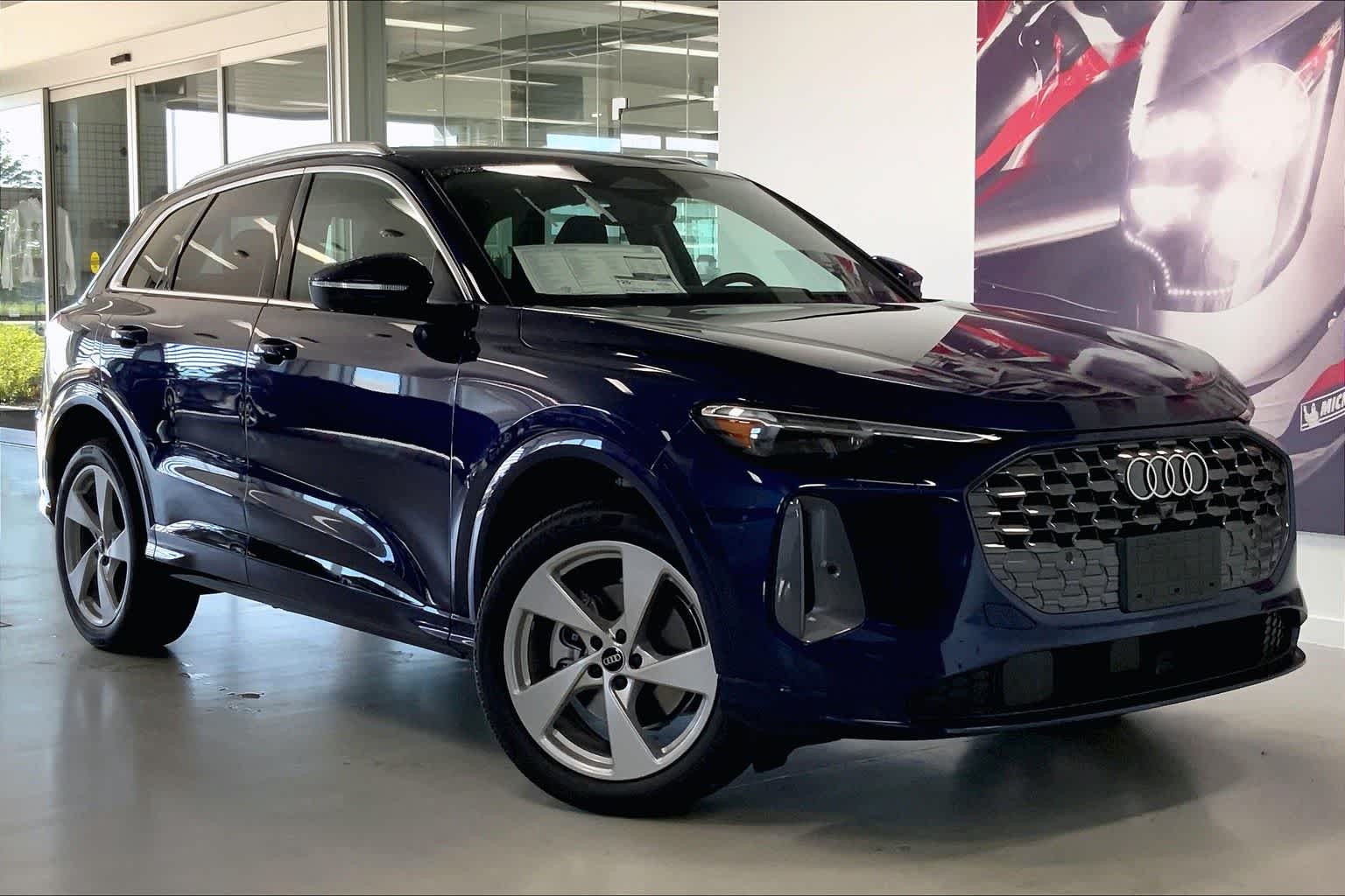 Thumbnail: 2025 Audi Q5 - 18