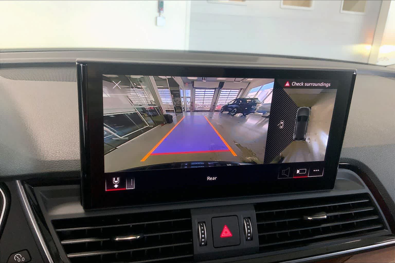 Thumbnail: 2023 Audi Q5 - 23