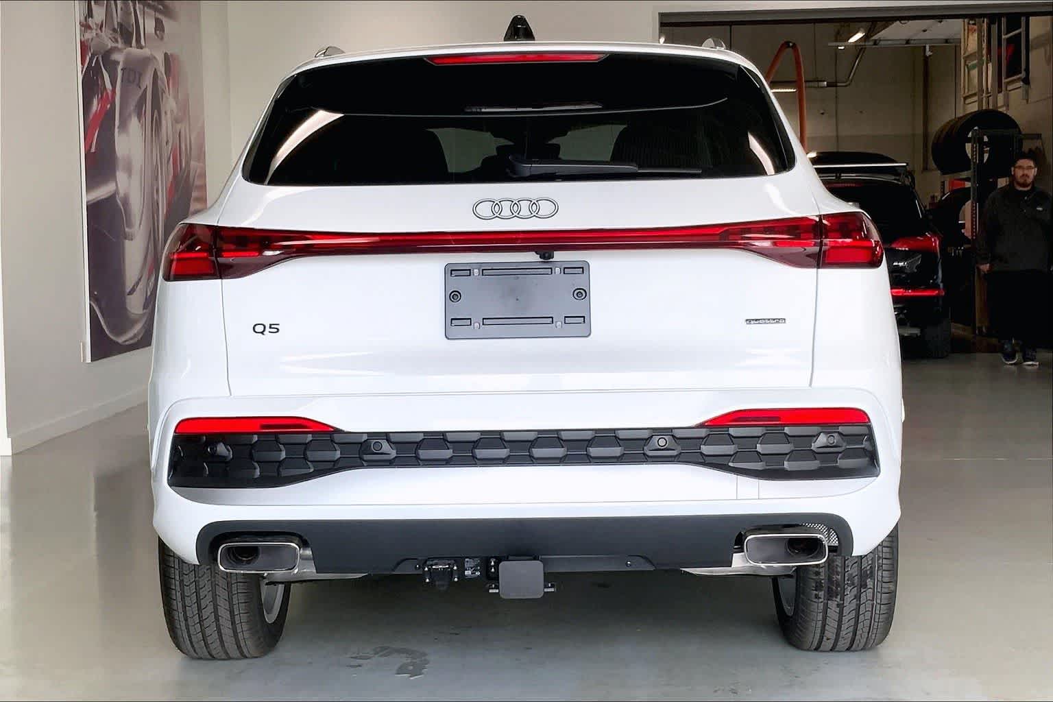 Thumbnail: 2025 Audi Q5 - 5