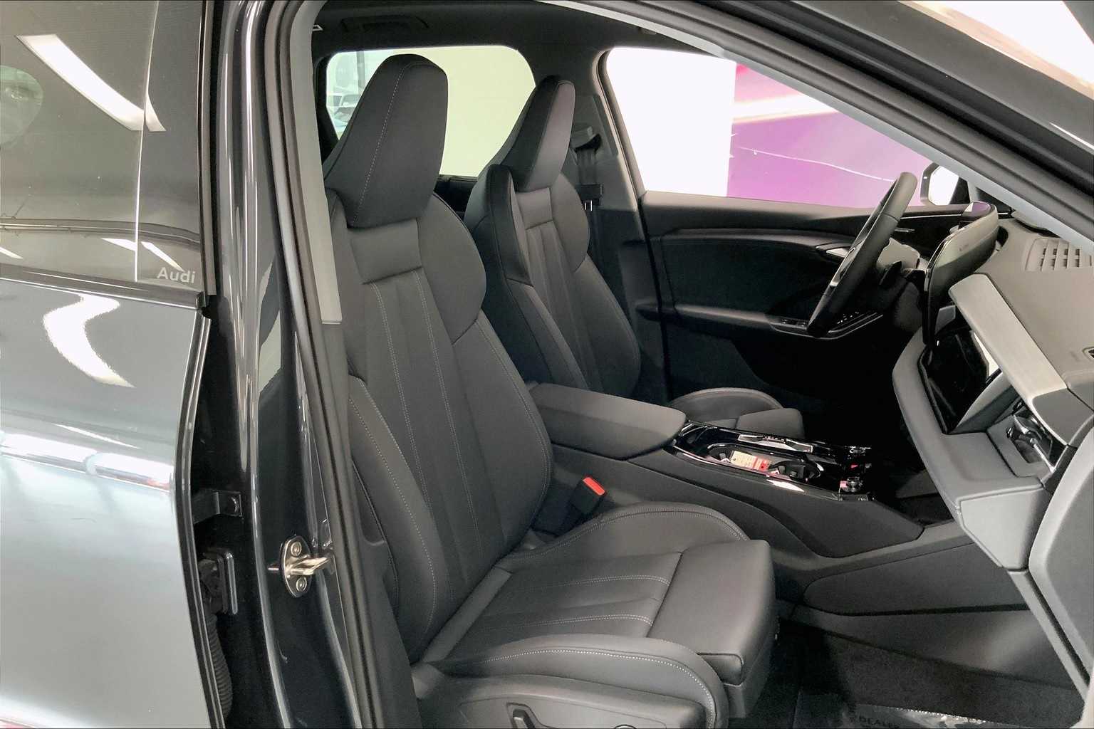 2025 Audi Q6 e-tron Premium Plus 13