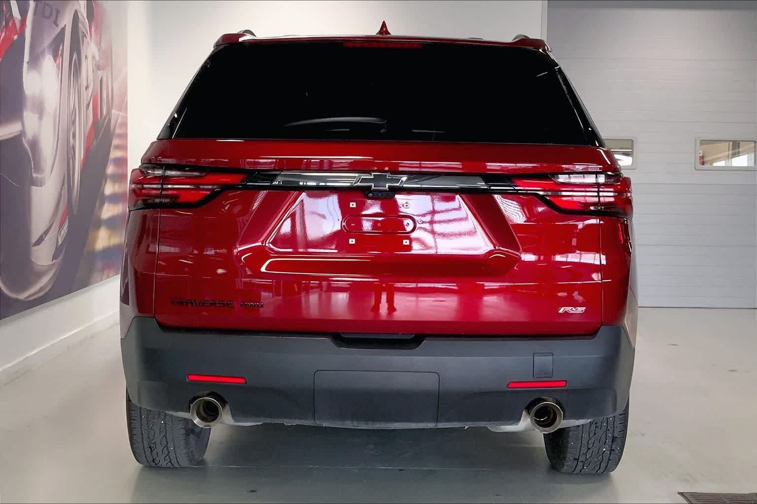 Thumbnail: 2023 Chevrolet Traverse - 5