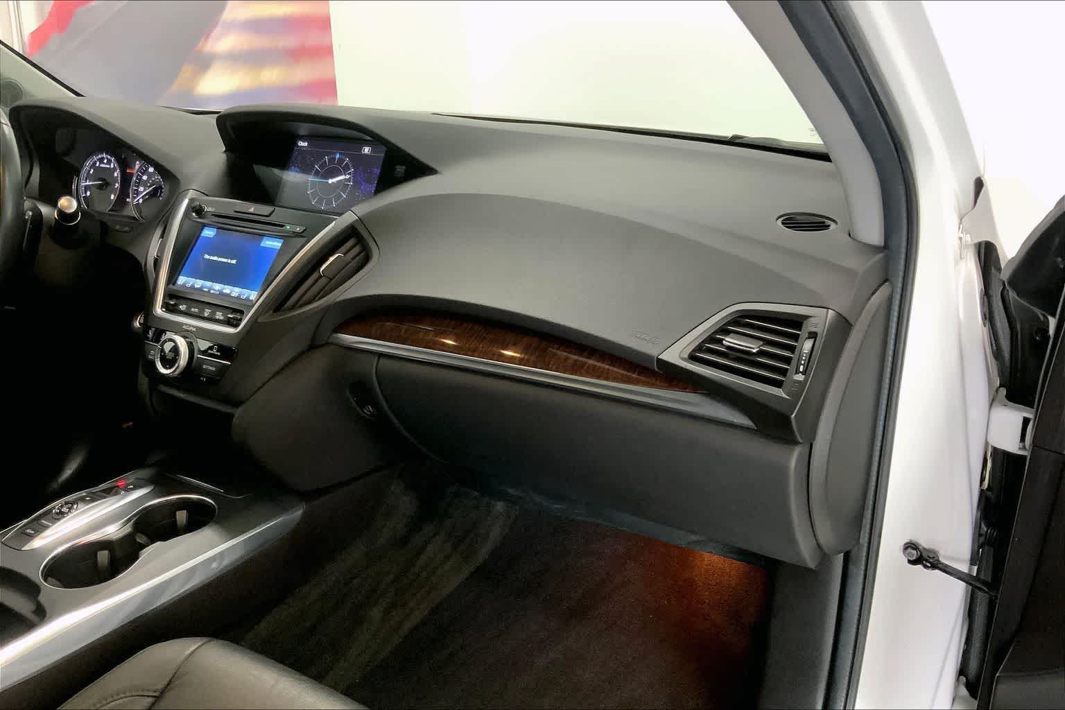 Thumbnail: 2020 Acura MDX - 21