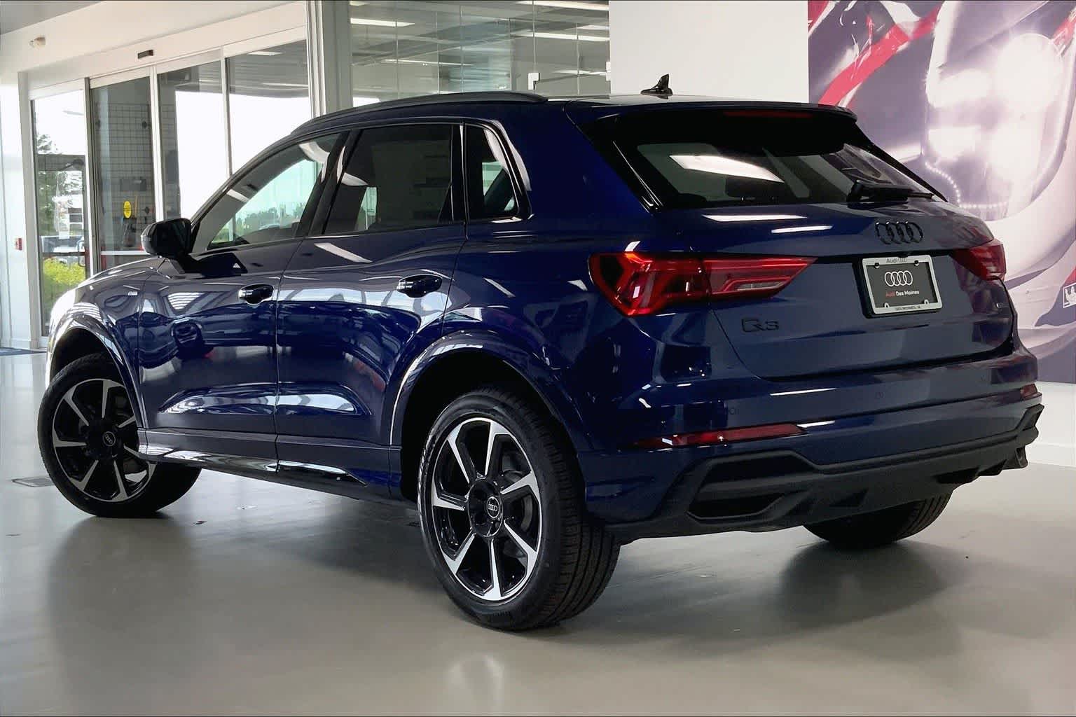 Thumbnail: 2025 Audi Q3 - 4
