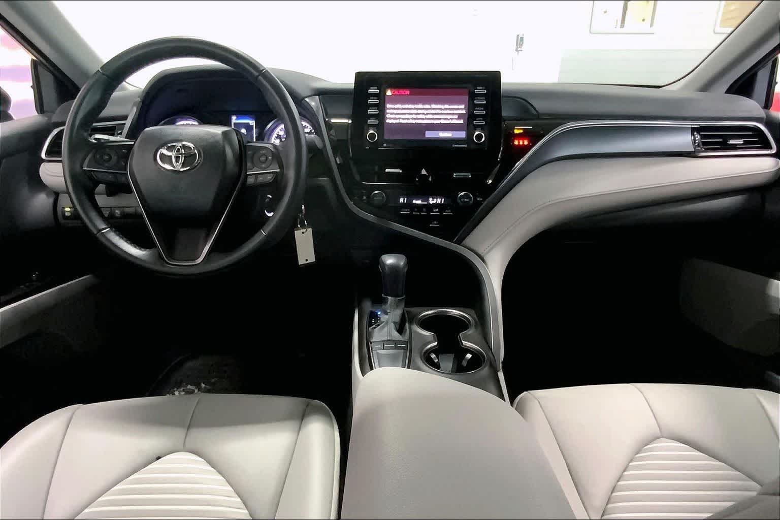 Thumbnail: 2024 Toyota Camry - 9