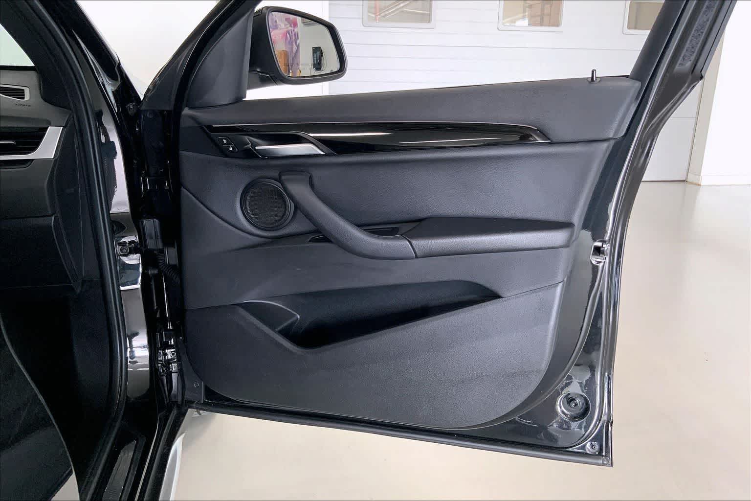 Thumbnail: 2019 BMW X1 - 25