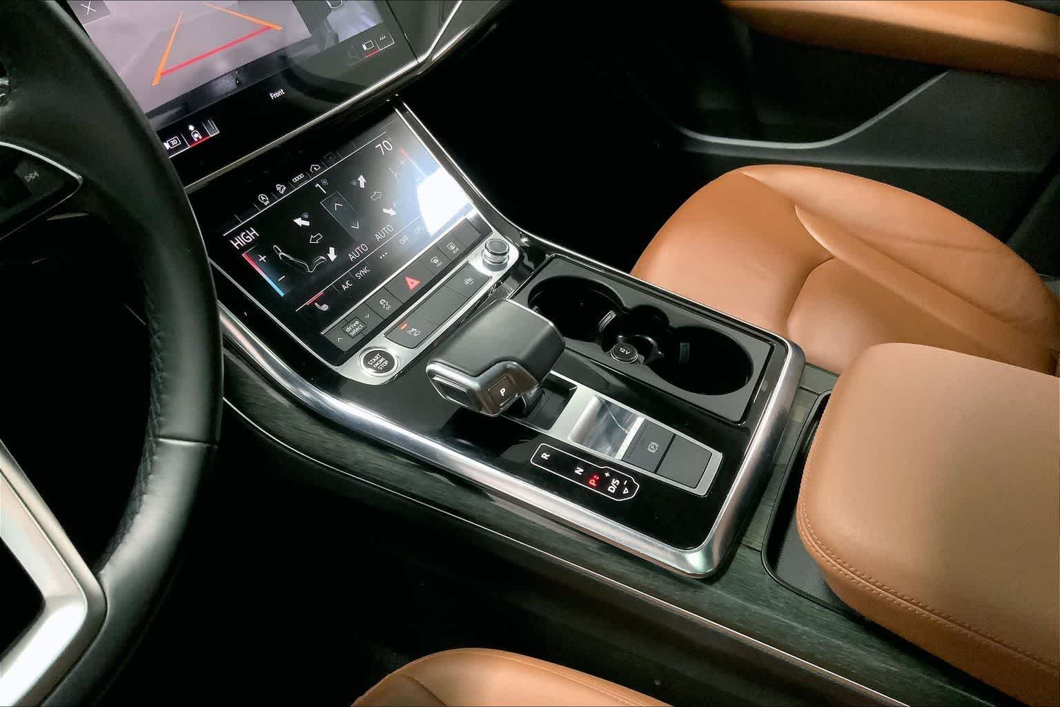 Thumbnail: 2022 Audi Q7 - 14