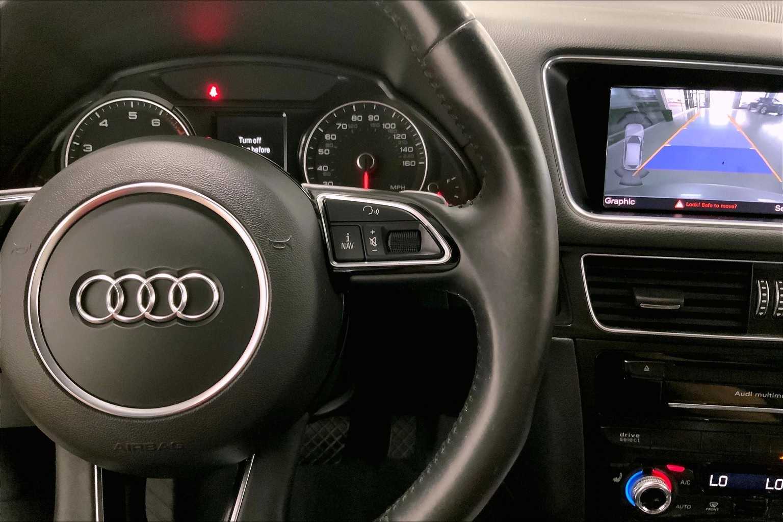Thumbnail: 2015 Audi Q5 - 21