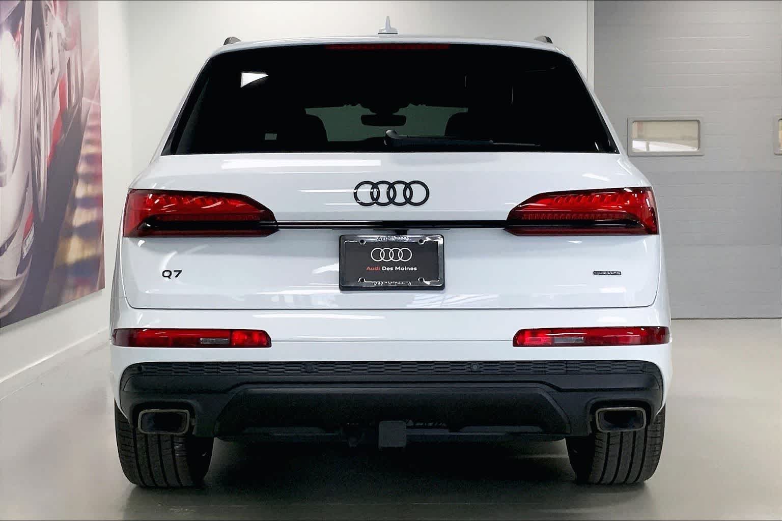Thumbnail: 2026 Audi Q7 - 5