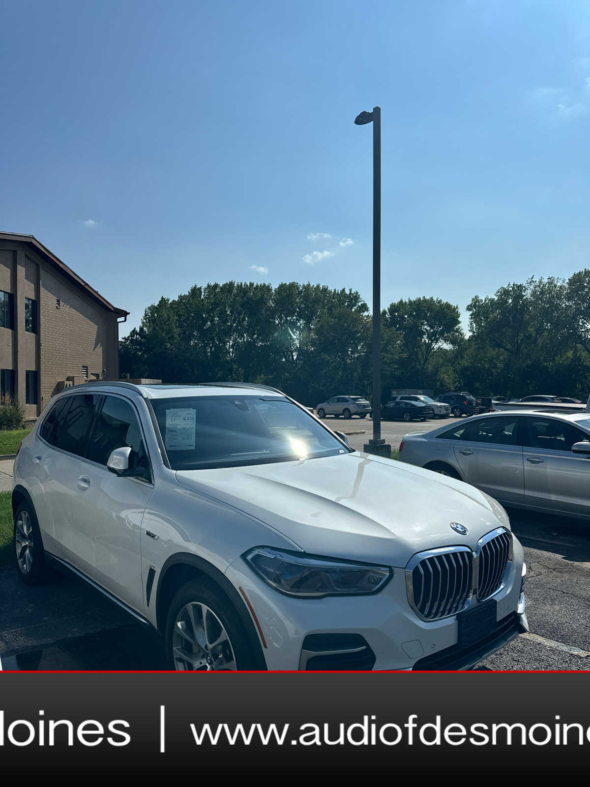 Thumbnail: 2023 BMW X5 - 1