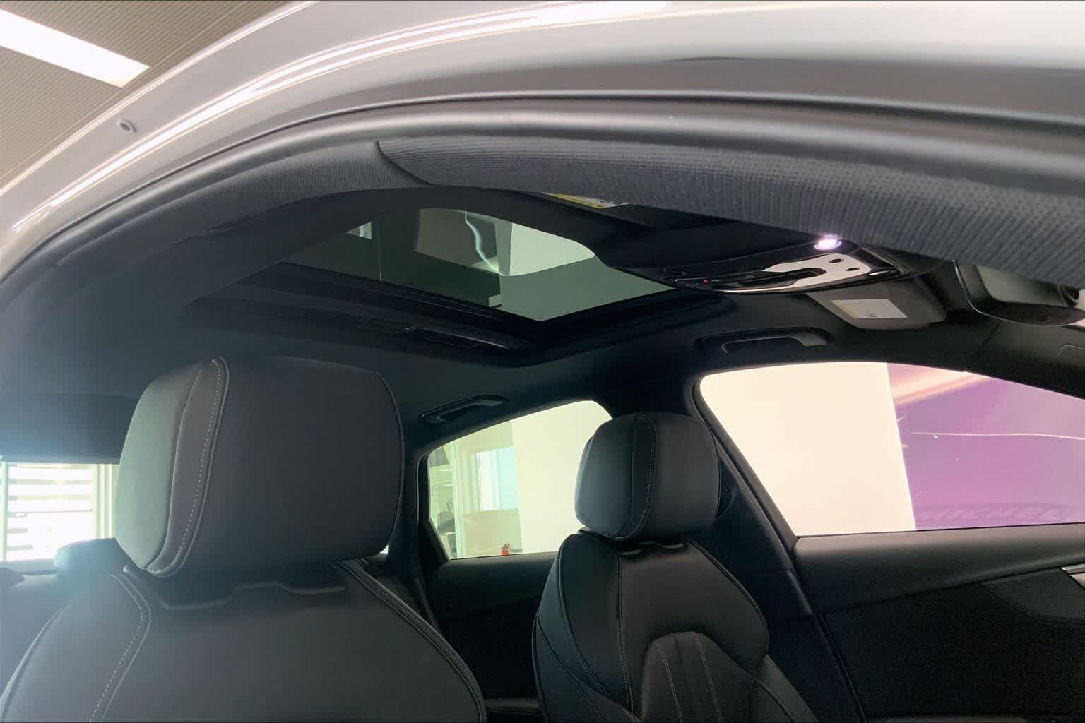 Thumbnail: 2023 Audi A4 - 27