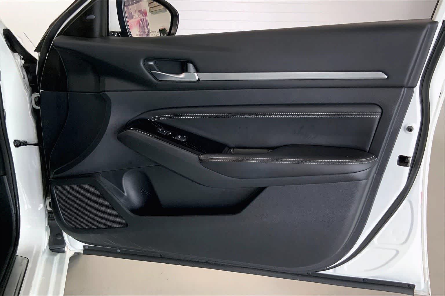 Thumbnail: 2022 Nissan Altima - 26