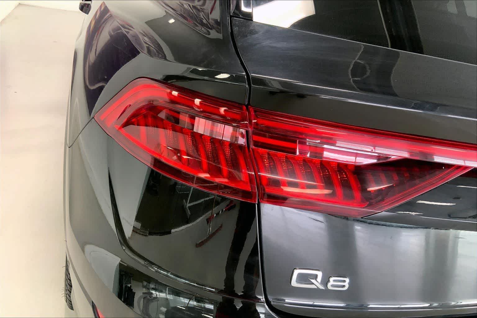 Thumbnail: 2023 Audi Q8 - 27