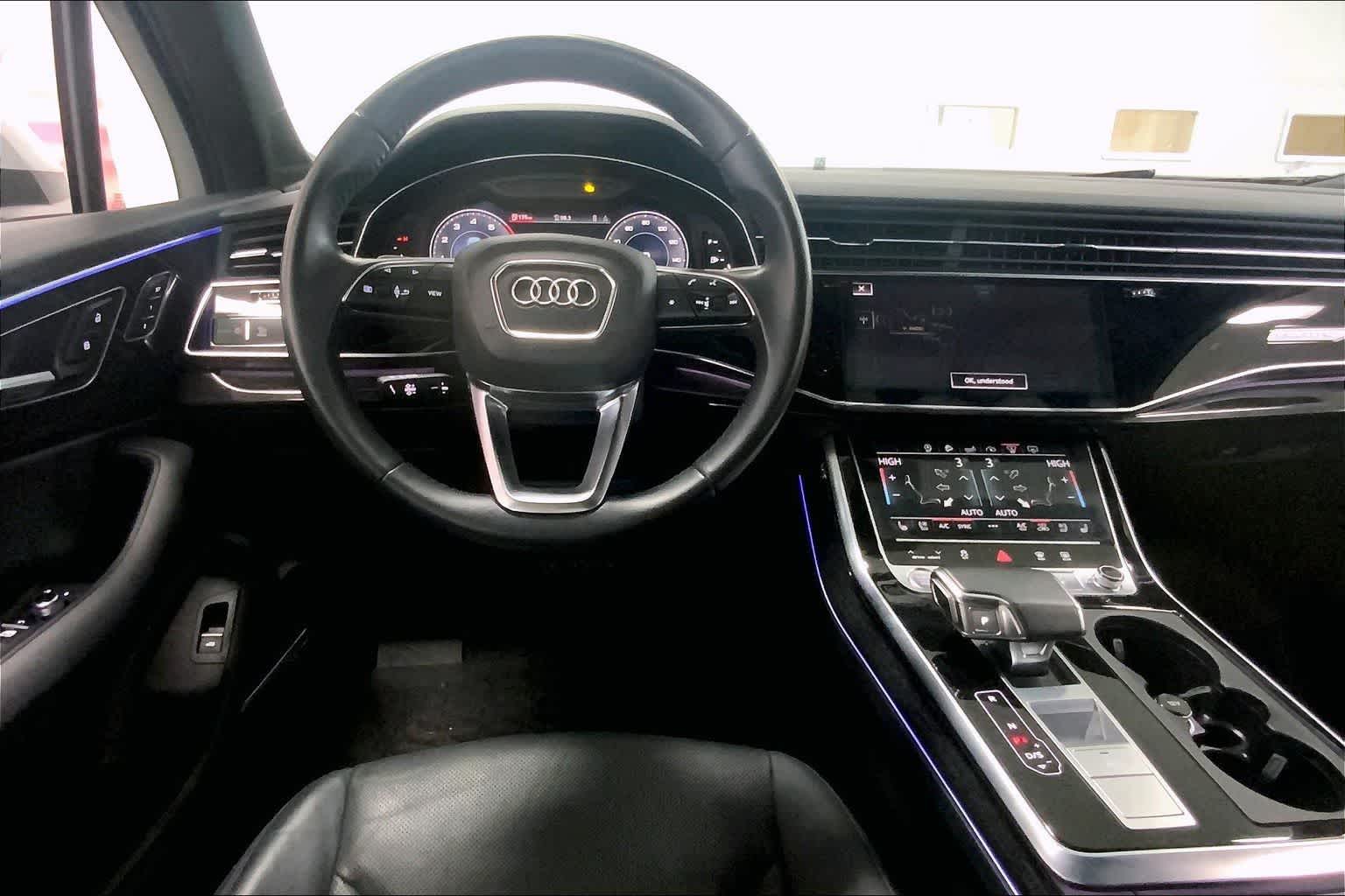 Thumbnail: 2020 Audi Q7 - 13