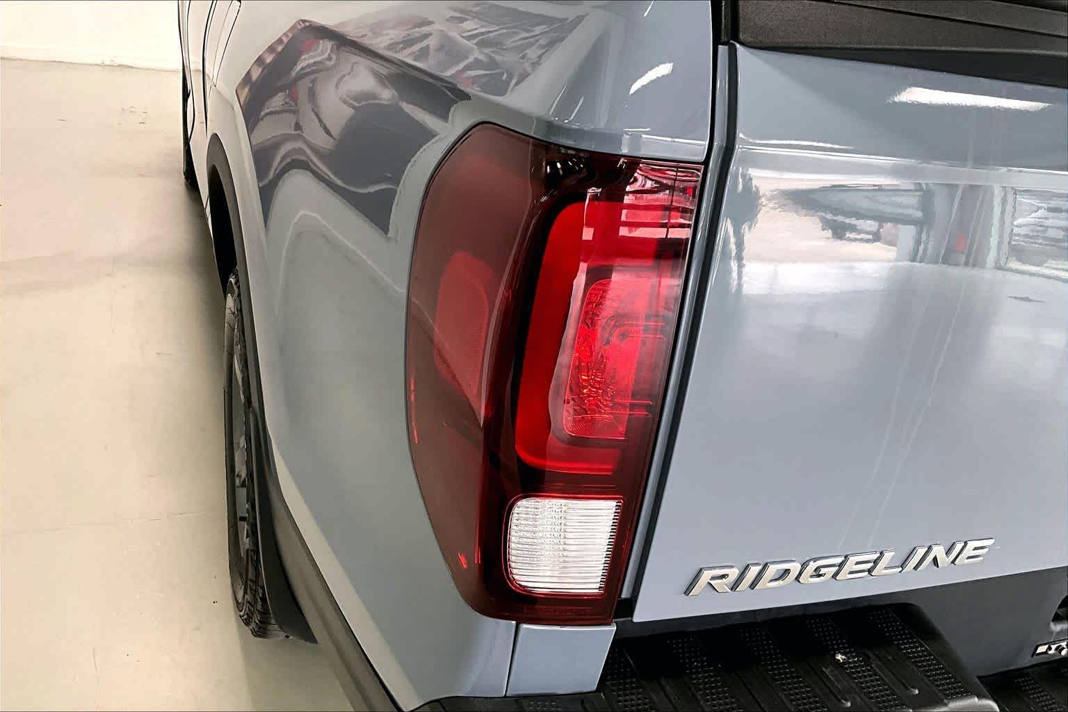 Thumbnail: 2023 Honda Ridgeline - 29
