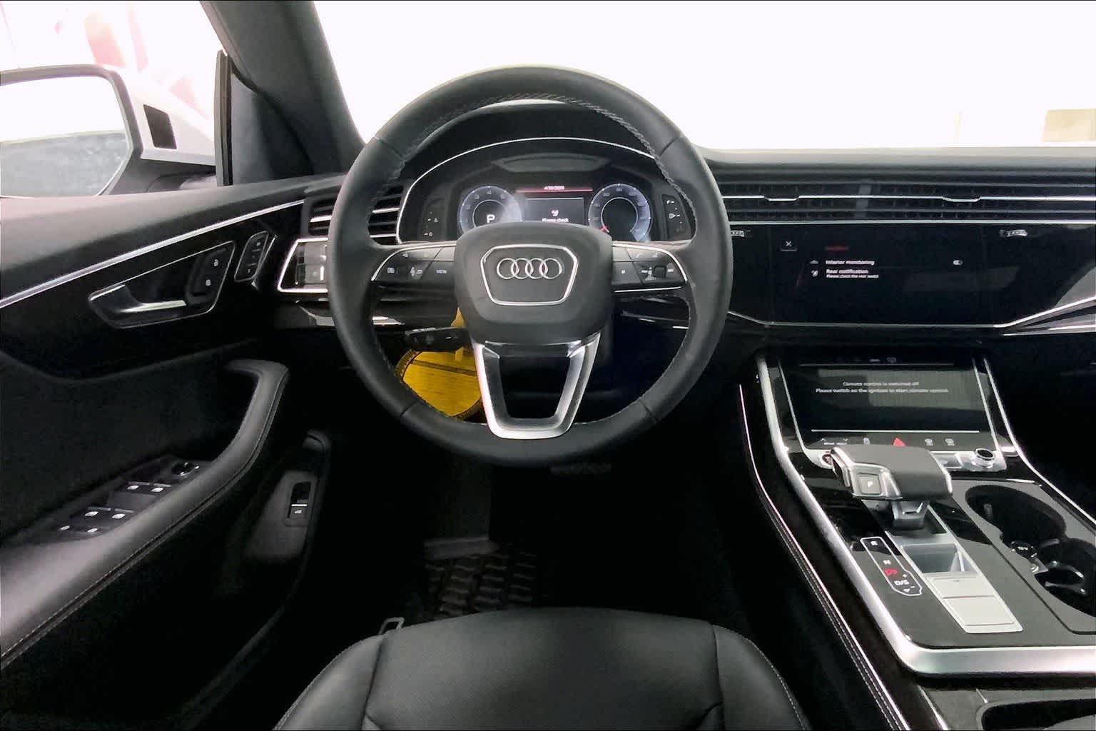 Thumbnail: 2026 Audi Q8 - 14