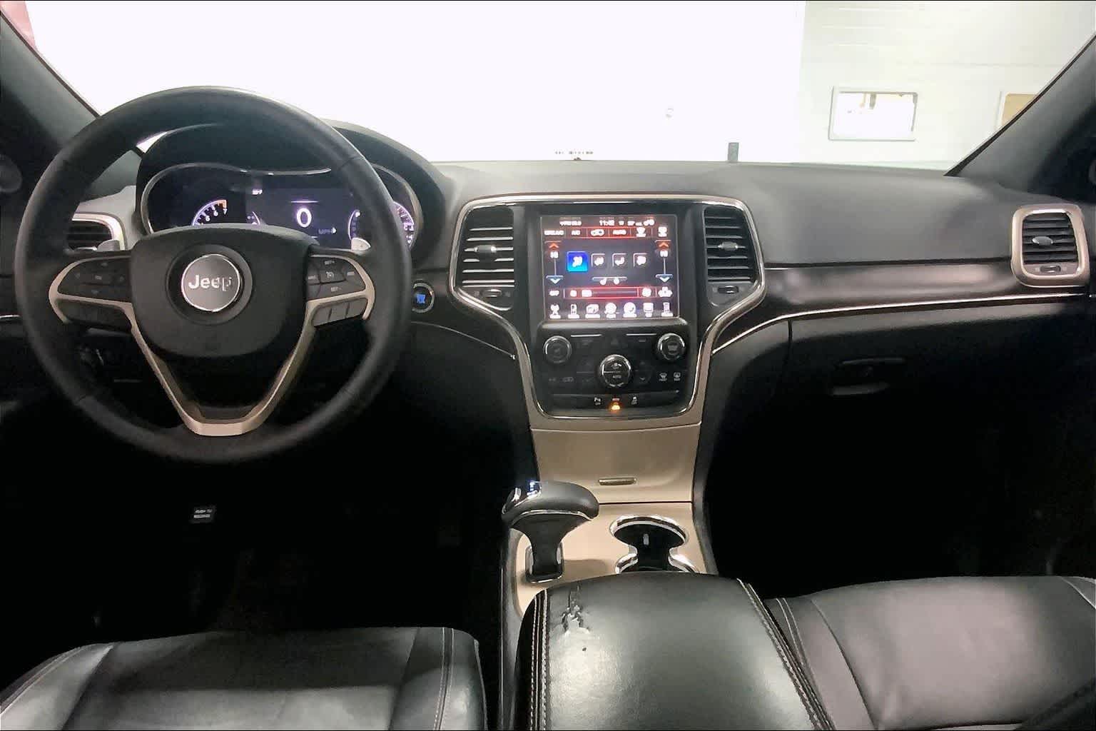 Thumbnail: 2014 Jeep Grand Cherokee - 8