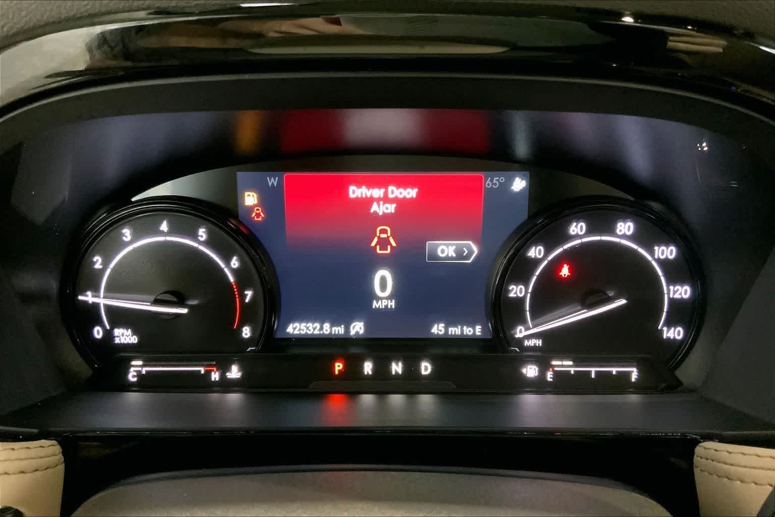 Thumbnail: 2022 Lincoln Corsair - 15