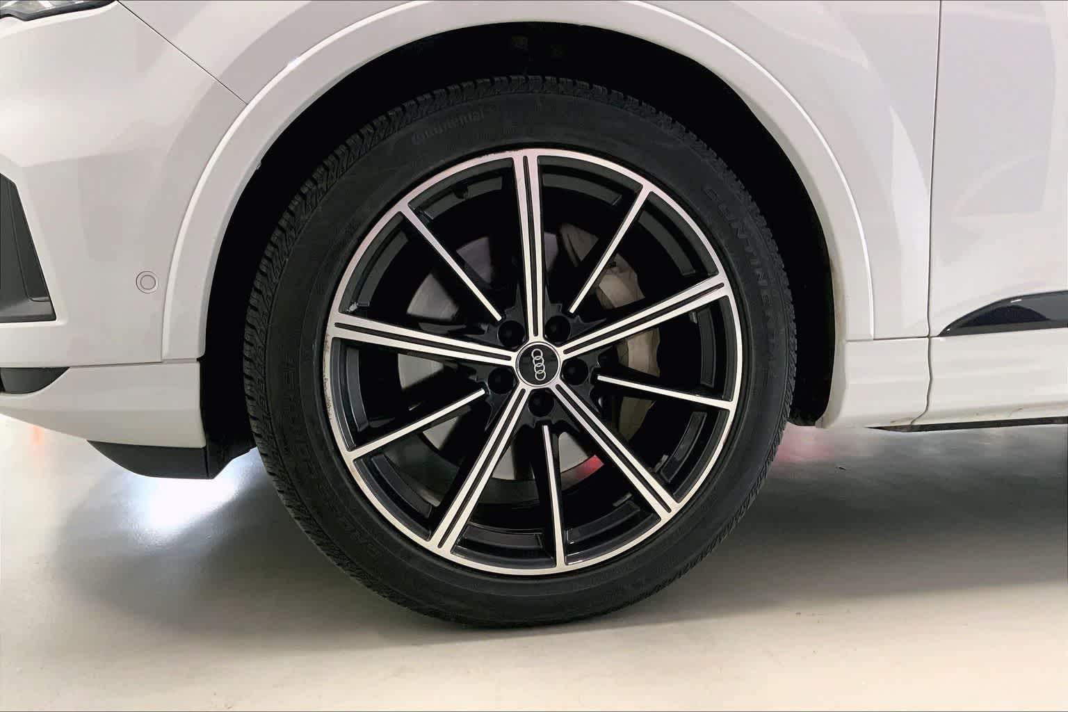 Thumbnail: 2020 Audi Q7 - 8