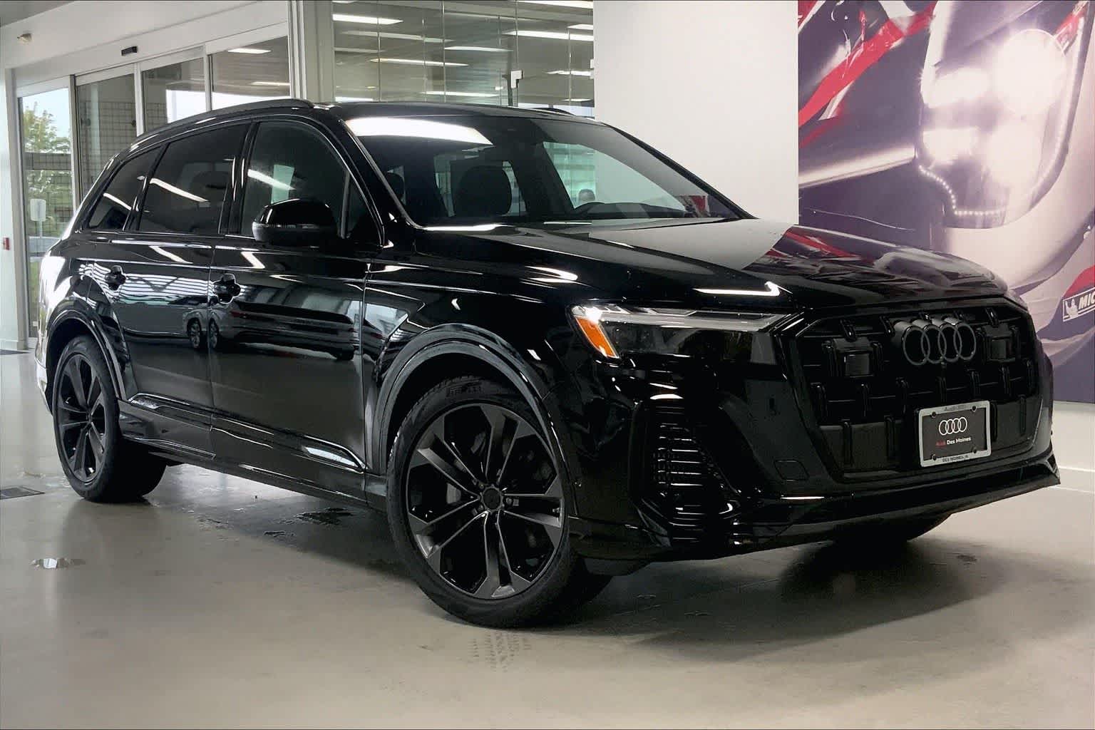 Thumbnail: 2026 Audi Q7 - 20