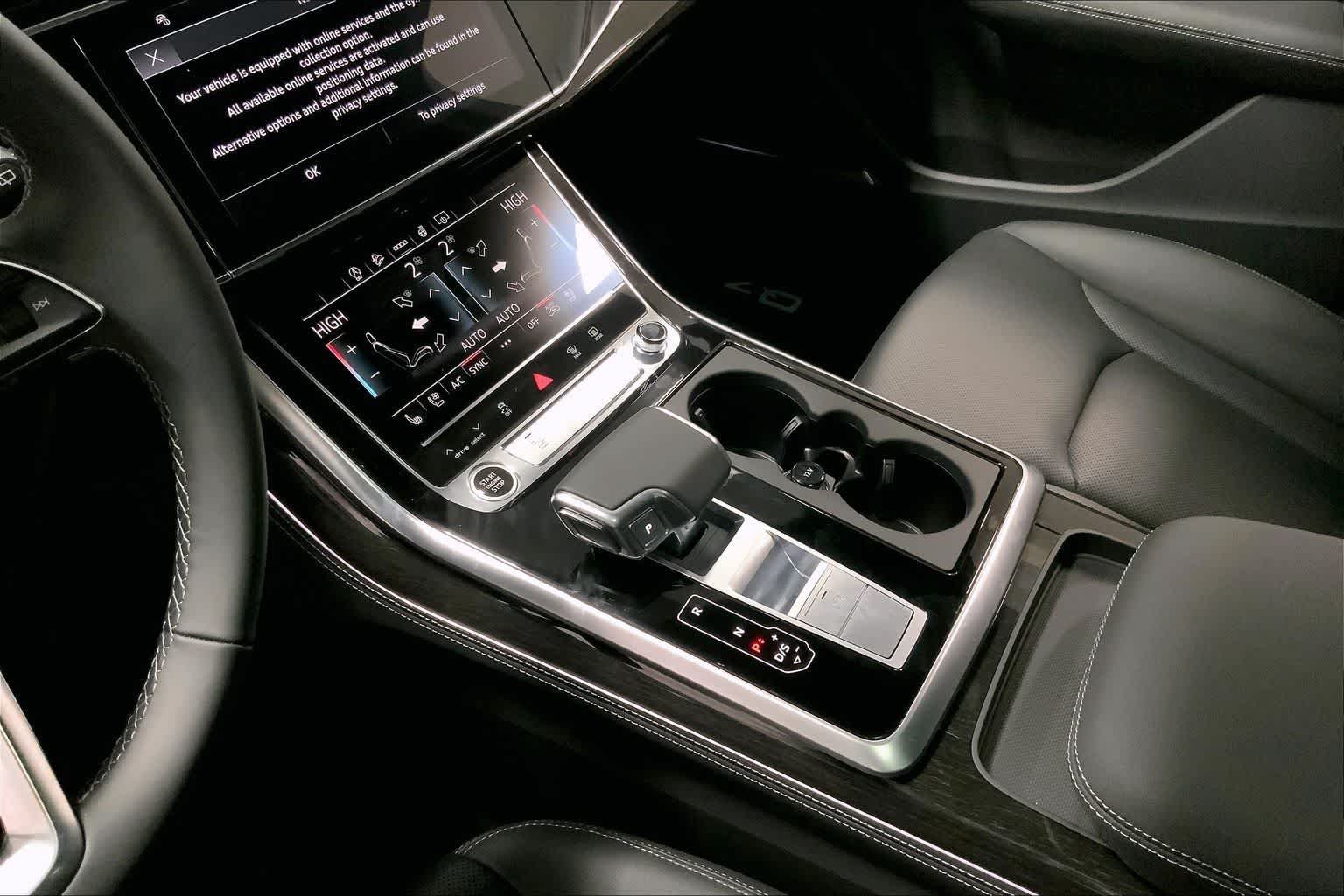 Thumbnail: 2026 Audi Q7 - 16