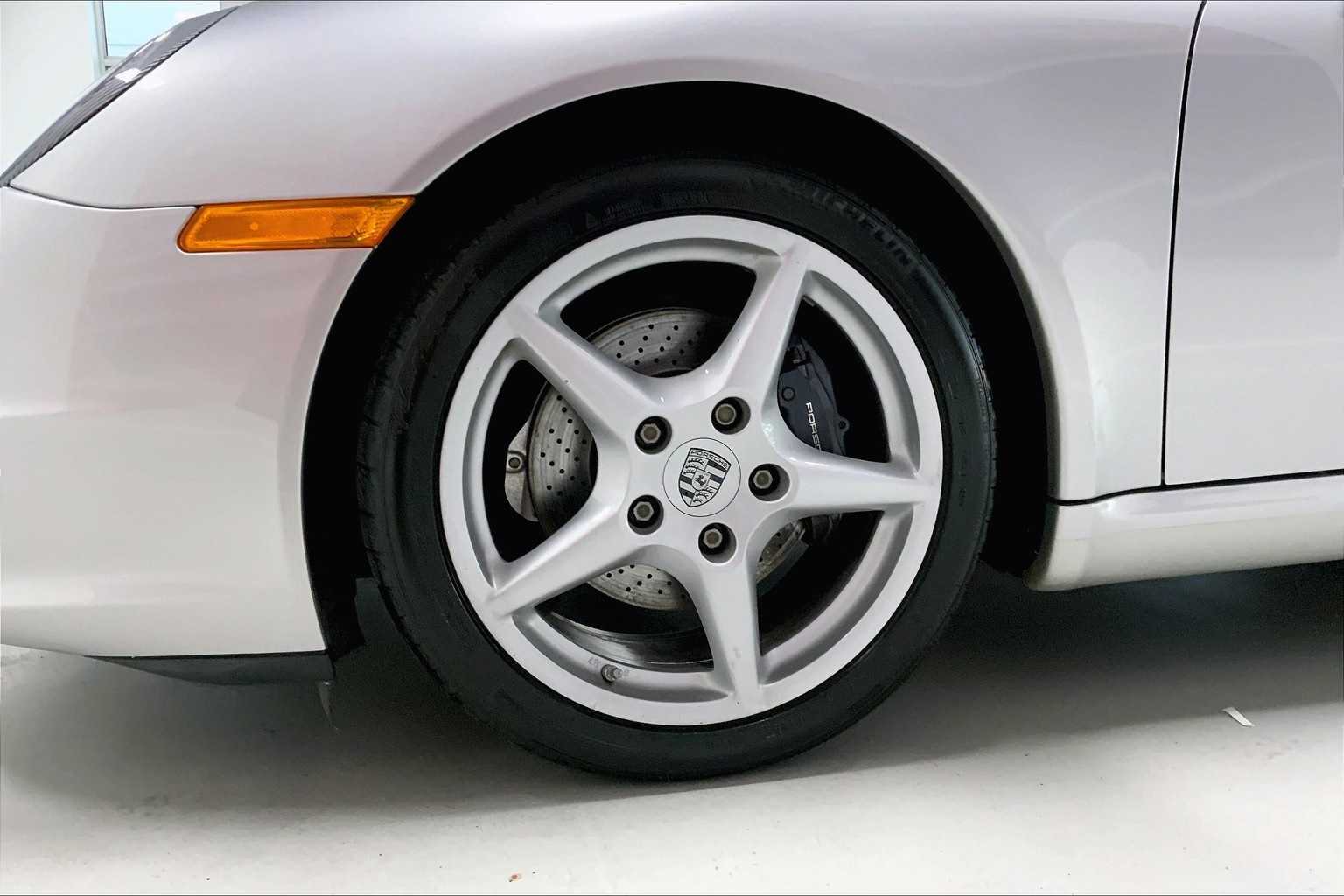 Thumbnail: 2007 Porsche 911 - 7