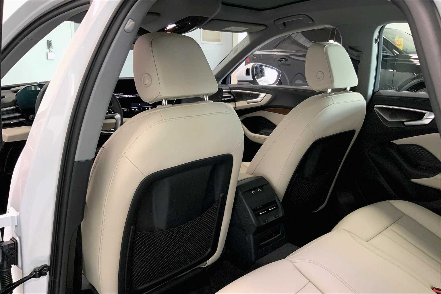 Thumbnail: 2025 Audi A5 - 12