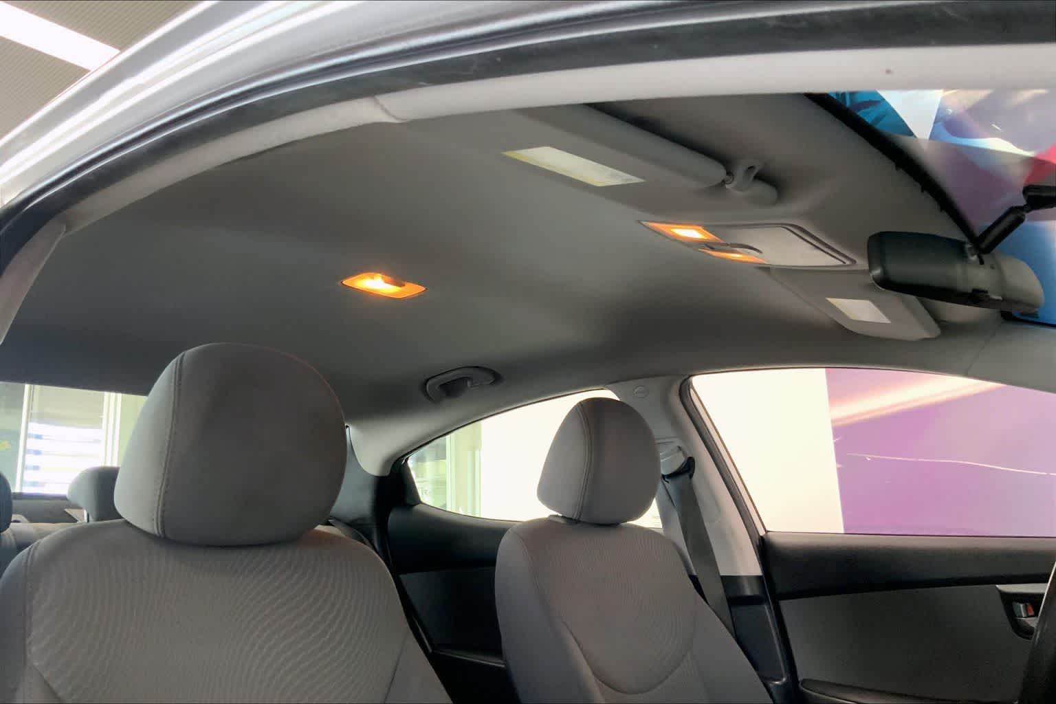 Thumbnail: 2016 Hyundai Elantra - 27