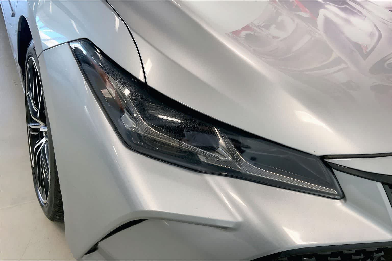 Thumbnail: 2020 Toyota Avalon - 28