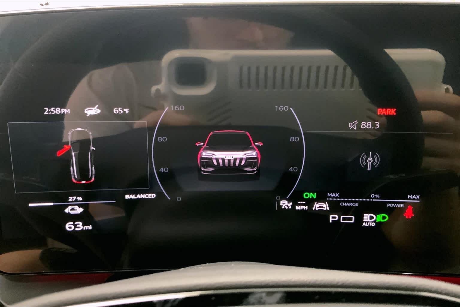 Thumbnail: 2025 Audi Q6 e-tron - 18