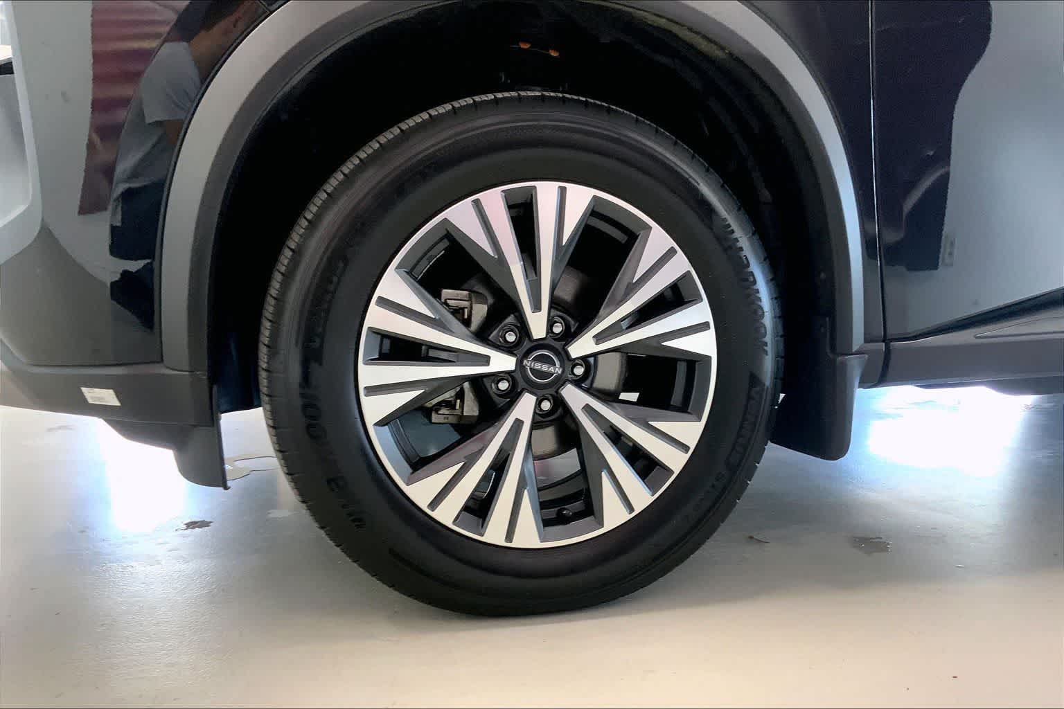 Thumbnail: 2023 Nissan Rogue - 7