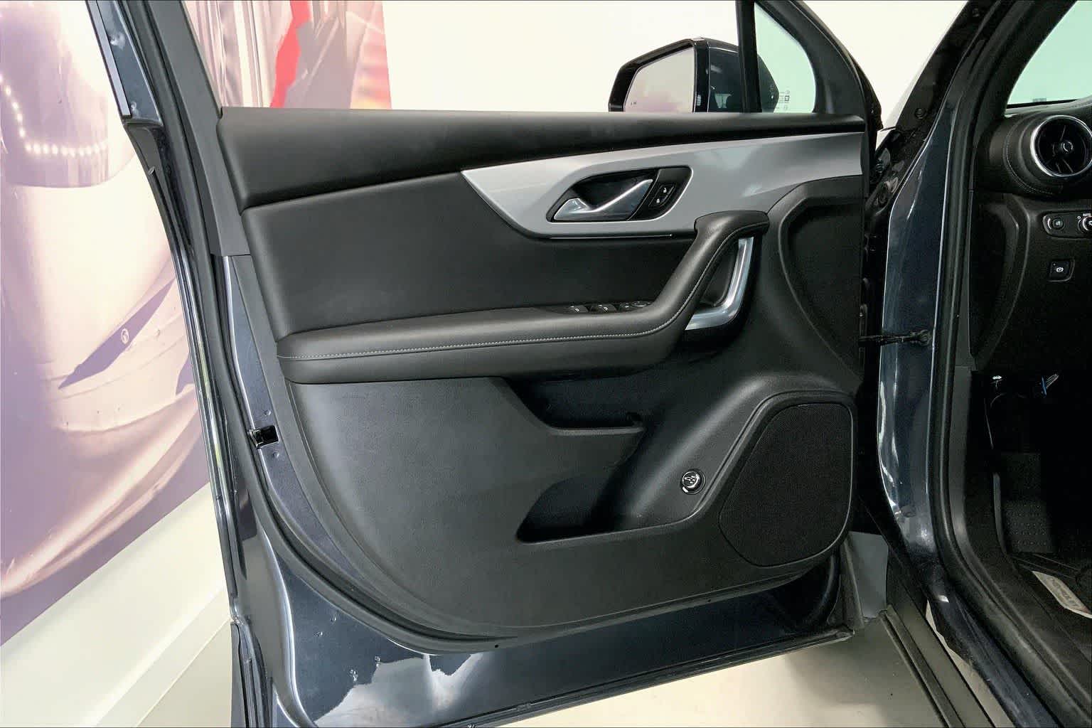 Thumbnail: 2022 Chevrolet Blazer - 25