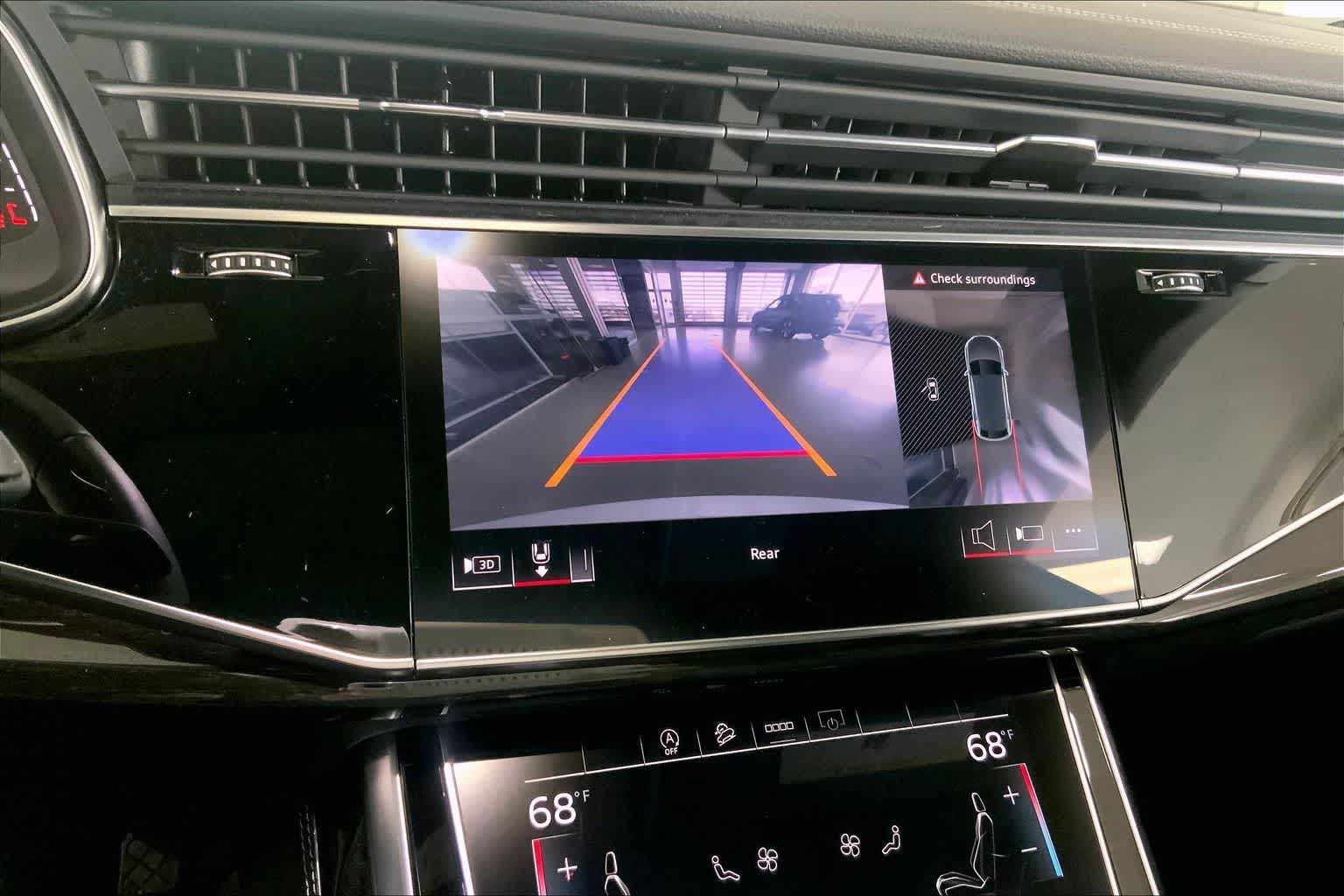 Thumbnail: 2025 Audi Q8 - 24