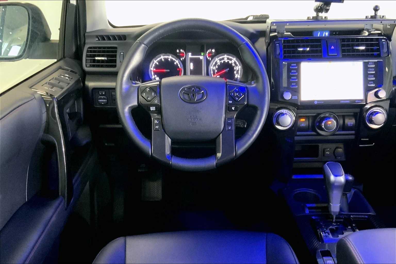 Thumbnail: 2023 Toyota 4Runner - 13
