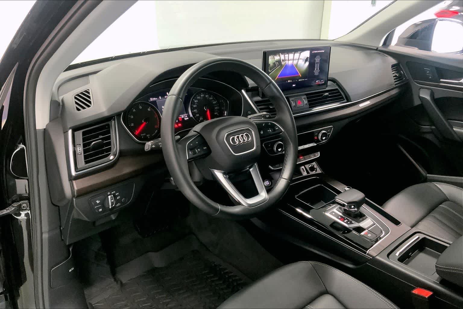 Thumbnail: 2021 Audi Q5 - 2