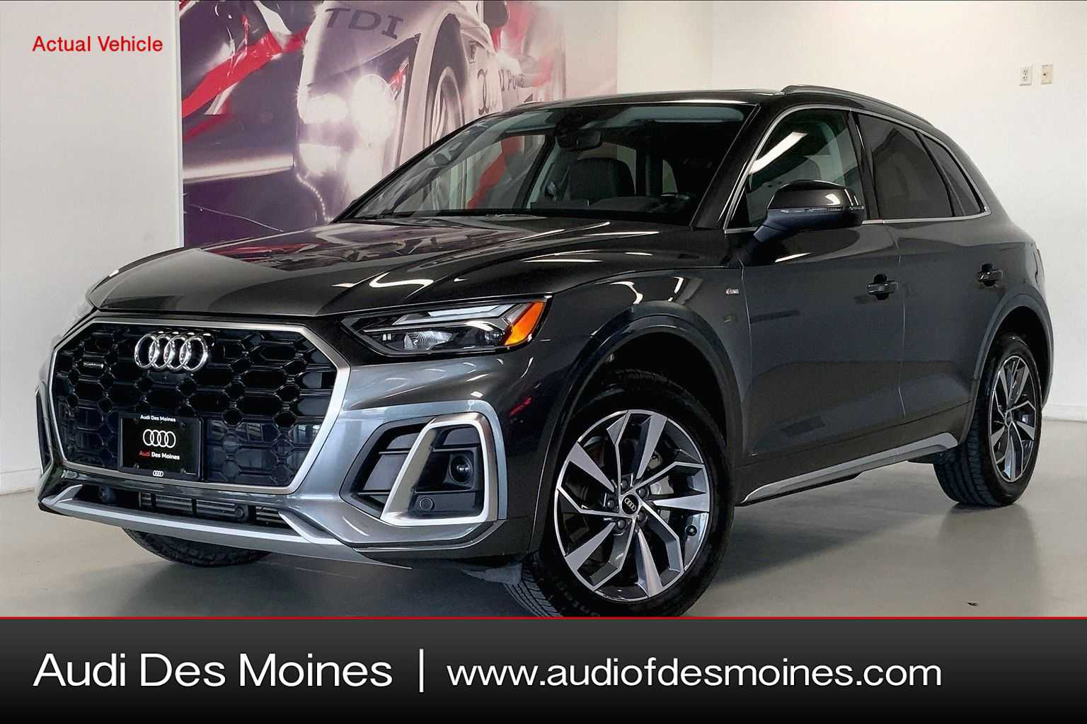 Thumbnail: 2022 Audi Q5 - 1