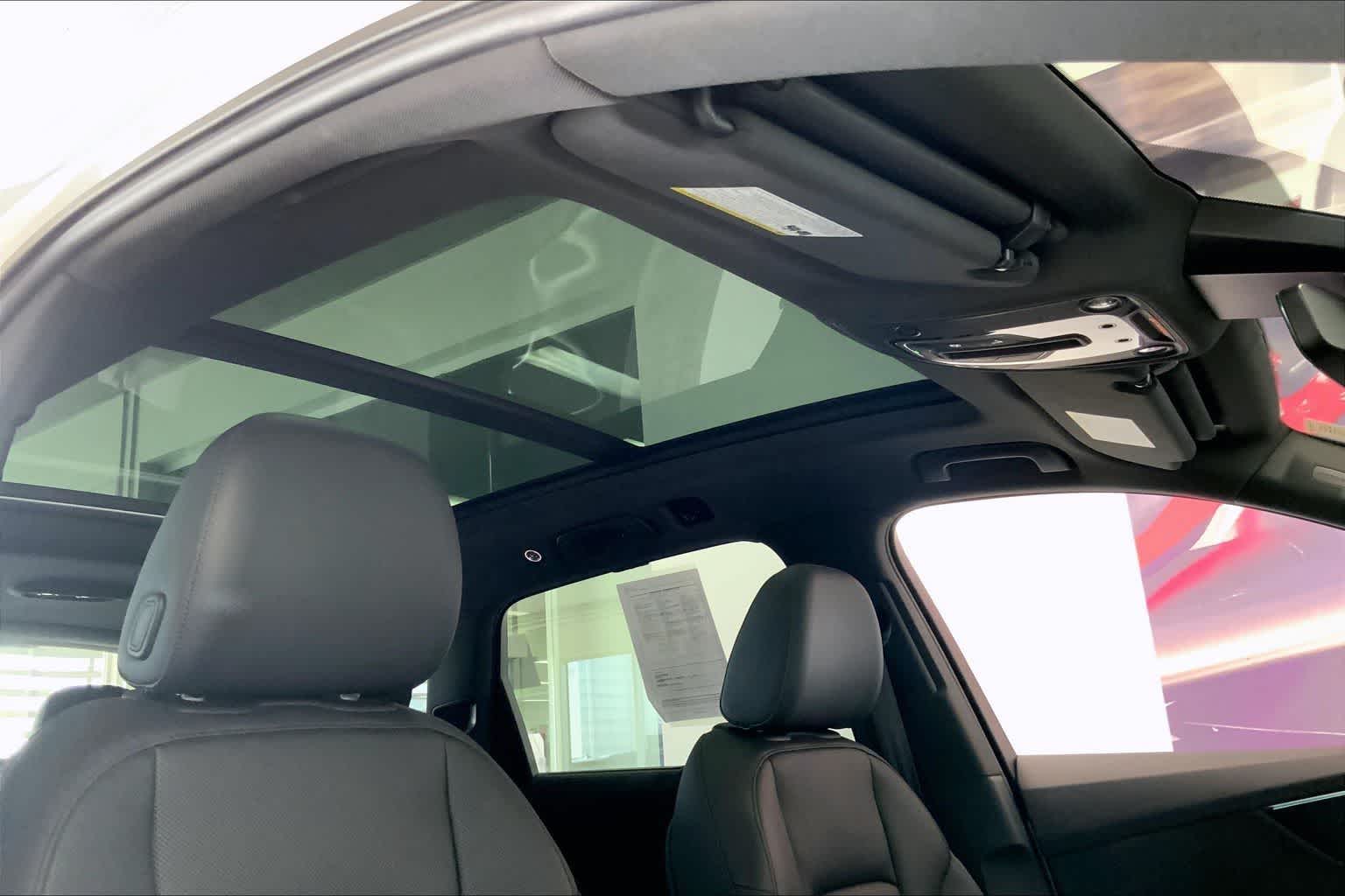 Thumbnail: 2023 Audi Q7 - 28