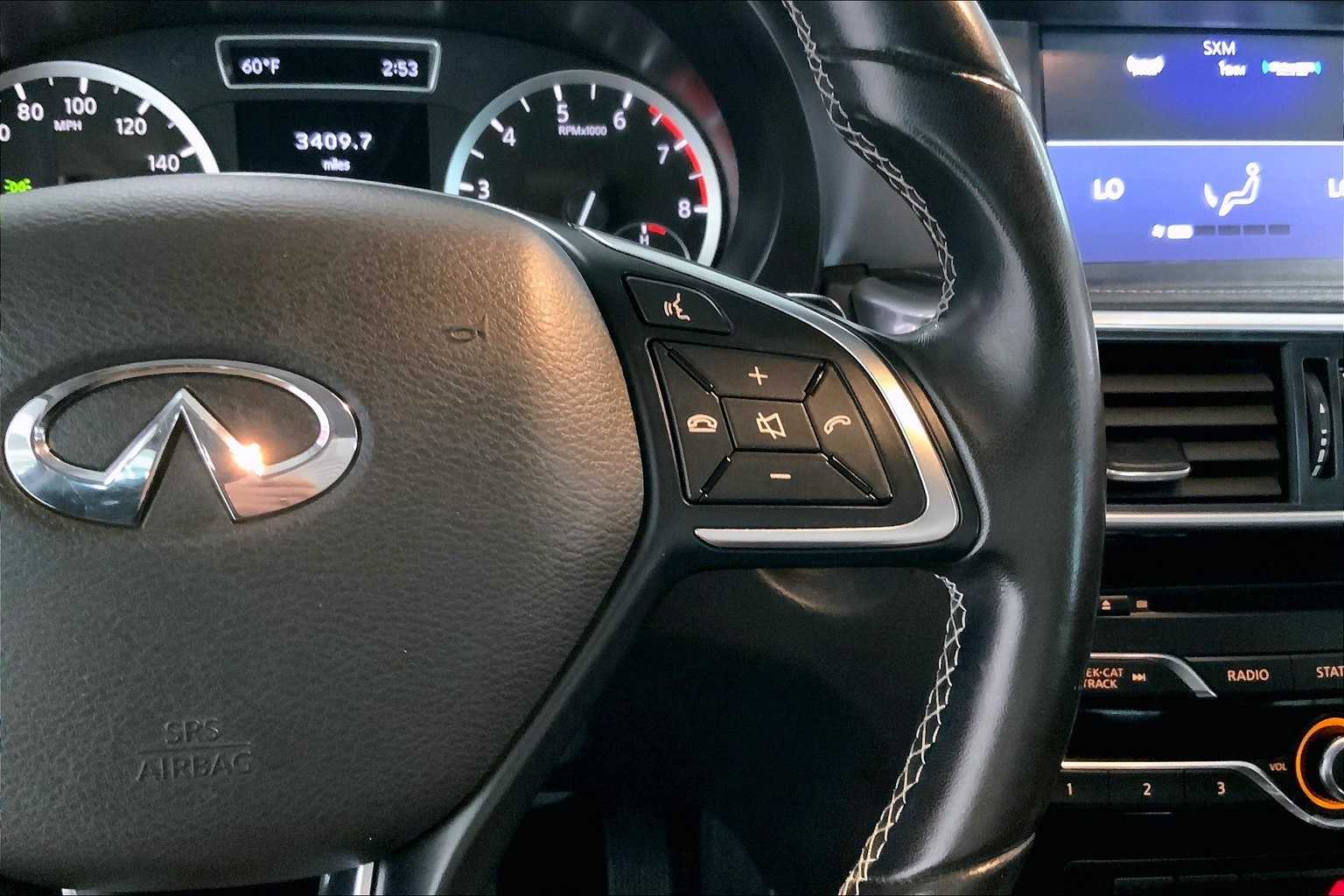 Thumbnail: 2017 INFINITI QX30 - 23