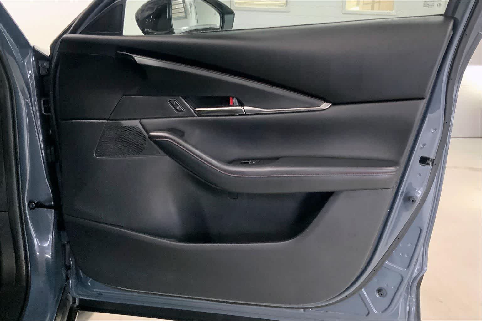 Thumbnail: 2023 Mazda CX-30 - 26