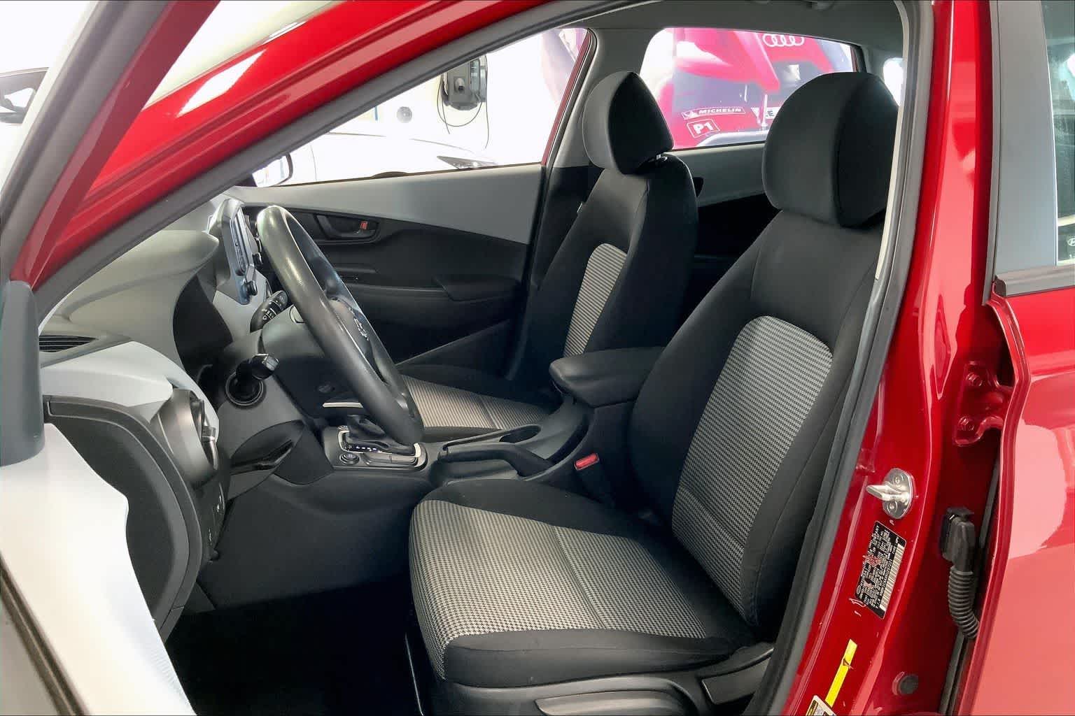 Thumbnail: 2019 Hyundai Kona - 10