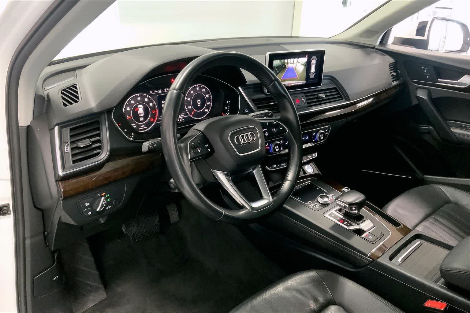 Thumbnail: 2019 Audi Q5 - 2