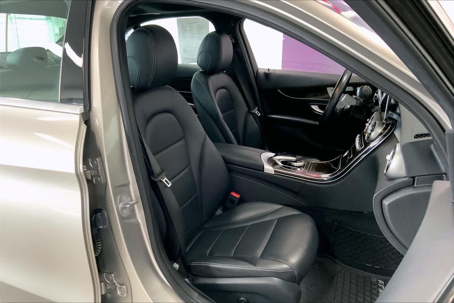 Thumbnail: 2019 Mercedes-Benz C-Class - 12