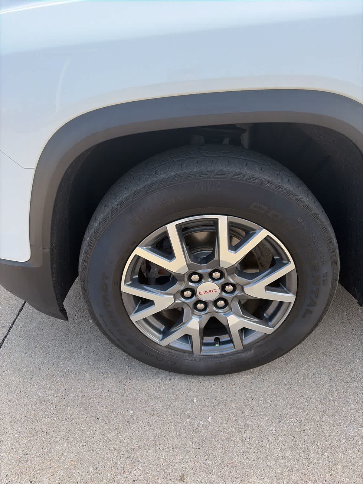 Thumbnail: 2023 GMC Acadia - 9