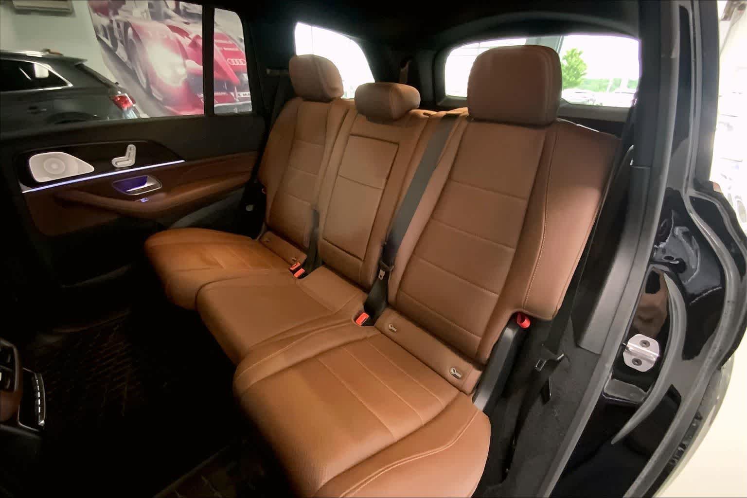 Thumbnail: 2025 Mercedes-Benz GLS - 24
